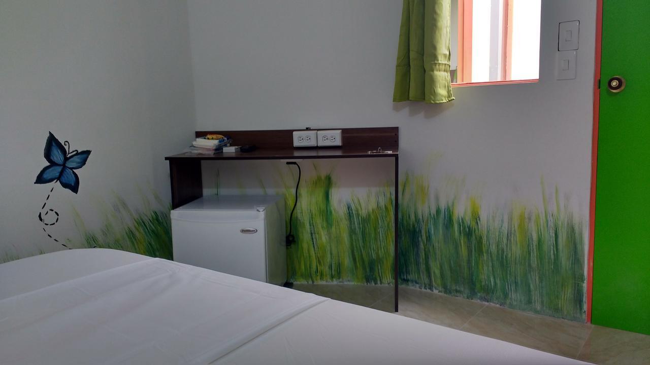 San Andres Vive Paradise Habitaciones Con Bano Privado A 80Mts De La Playa Principal Экстерьер фото