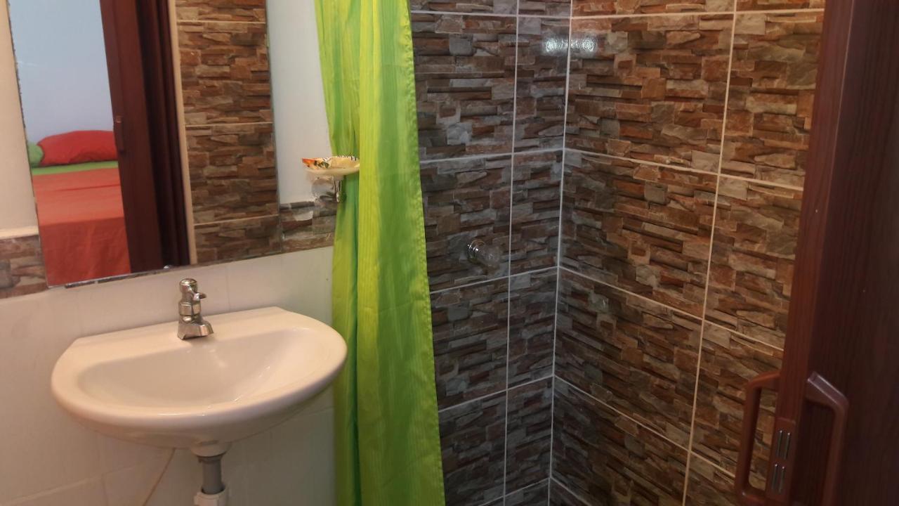 San Andres Vive Paradise Habitaciones Con Bano Privado A 80Mts De La Playa Principal Экстерьер фото